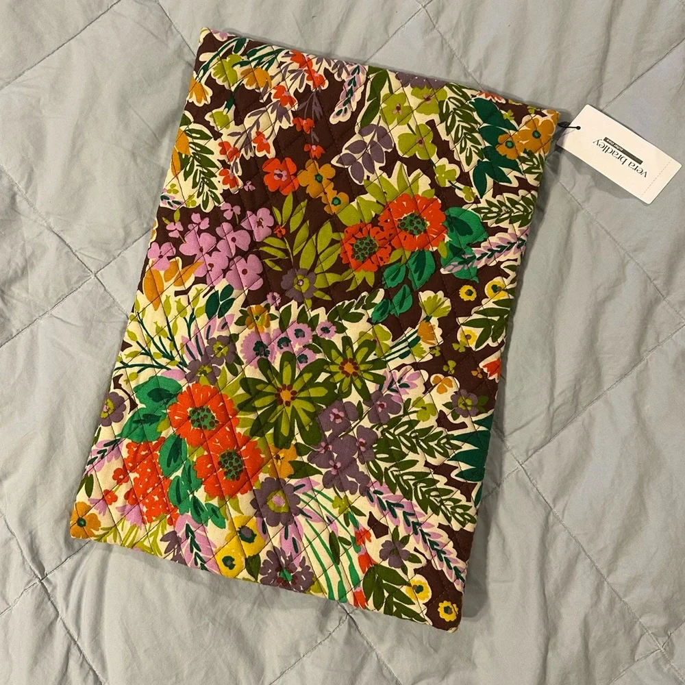 Vera Bradley Multicolor Floral Sleeve